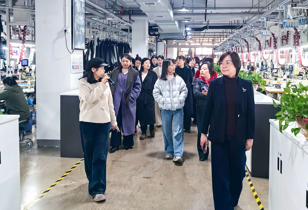 “跟黨奮進新征程 巾幗建功新時代”寧鄉經開區三八節專場活動在圣得西集團圓滿舉辦